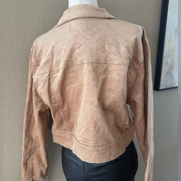 Corduroy short button down jacket - Picture 4 of 7
